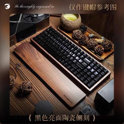 MR60胡桃木磁轴板陶瓷键帽全彩RGB背光游戏热插拔磁轴键盘